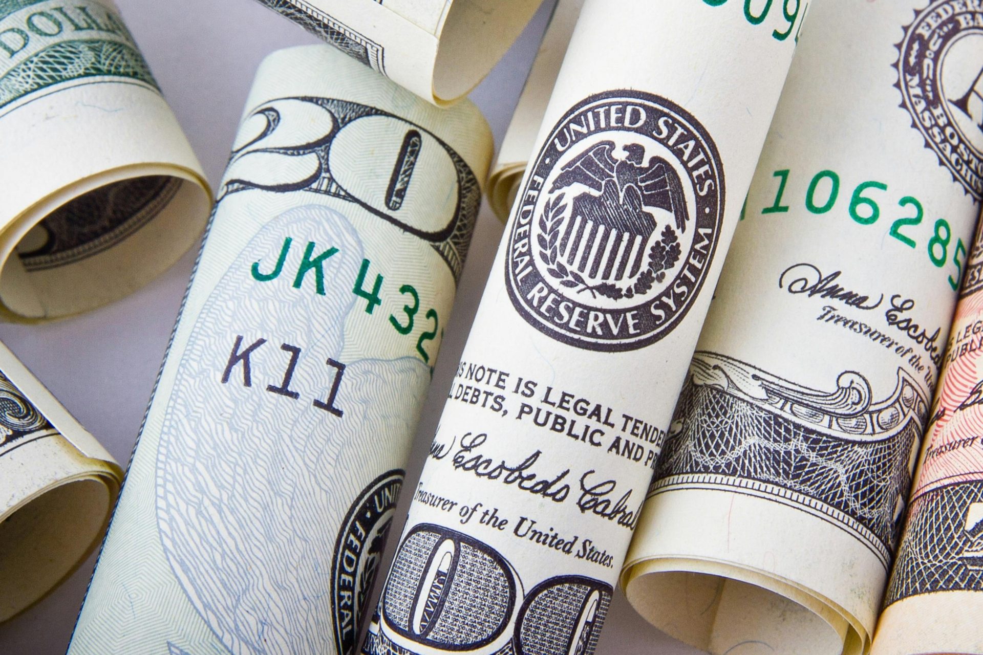 Crypto App Launch: Trump-Backed Firm Set For Stablecoin Audit