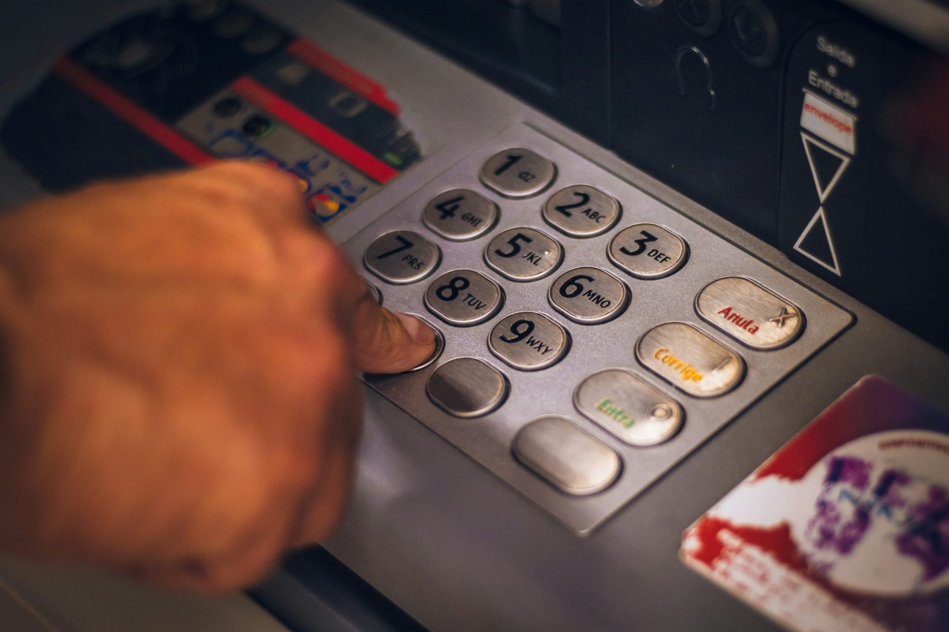 Uk Illegal Crypto Network Exposed: Atms Seized, Arrests!