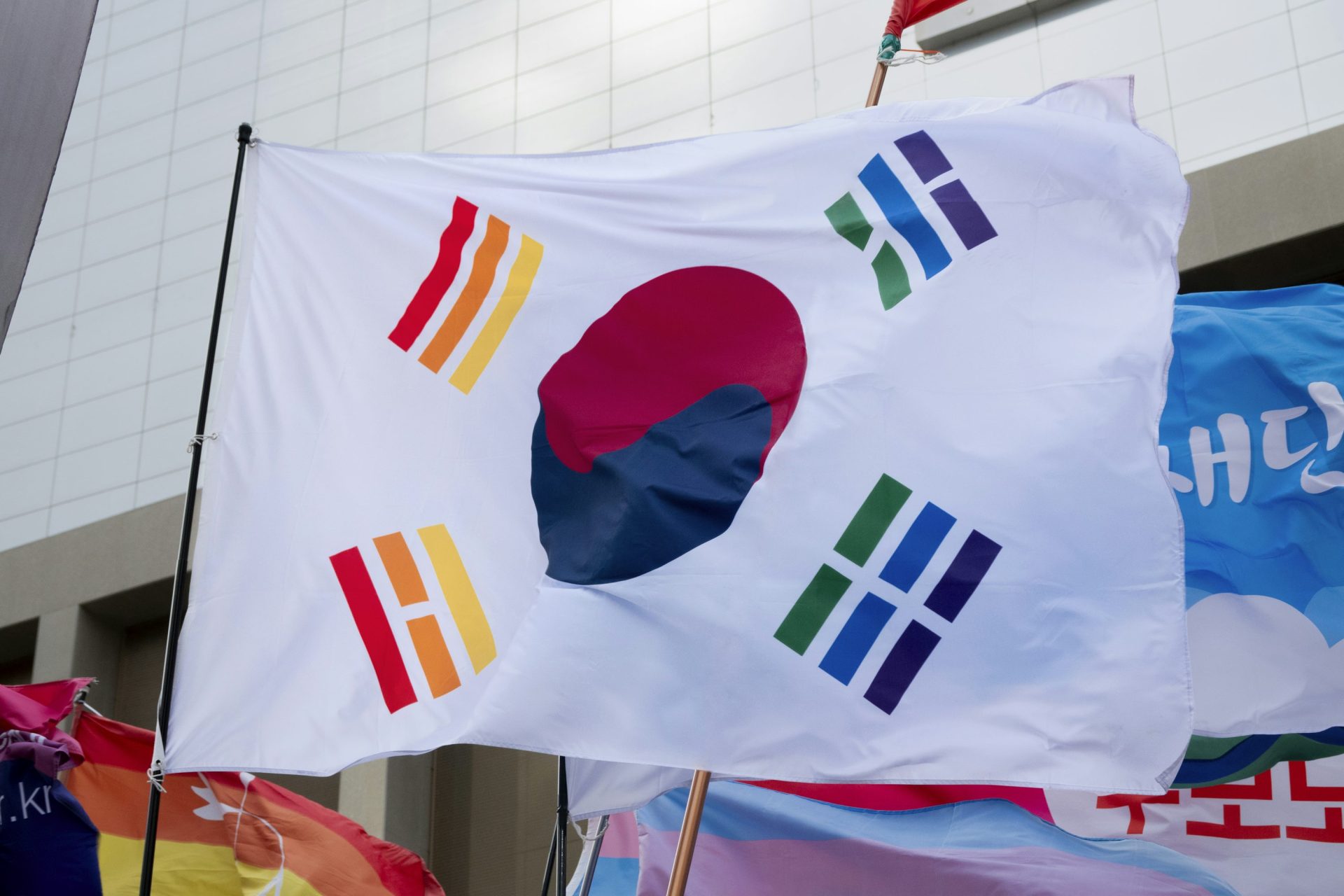 Coinbase Faces Major Setback As South Korea Bans Etf Listing