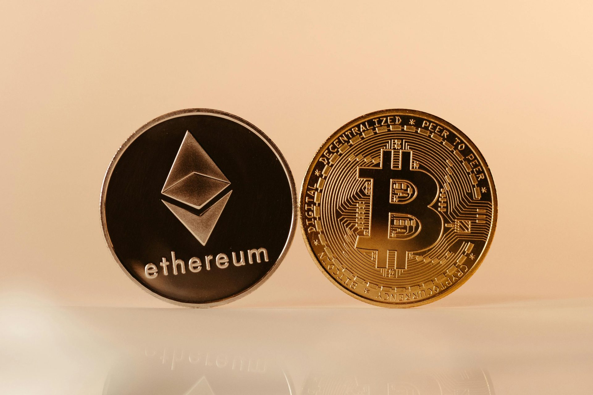 Blackrock’s Etha Surges Past $10B, Outshining Bitcoin