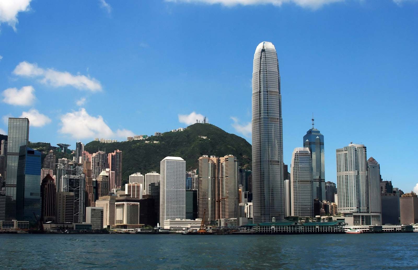 Hong Kong University Considers Bitcoin For Tuition Payments