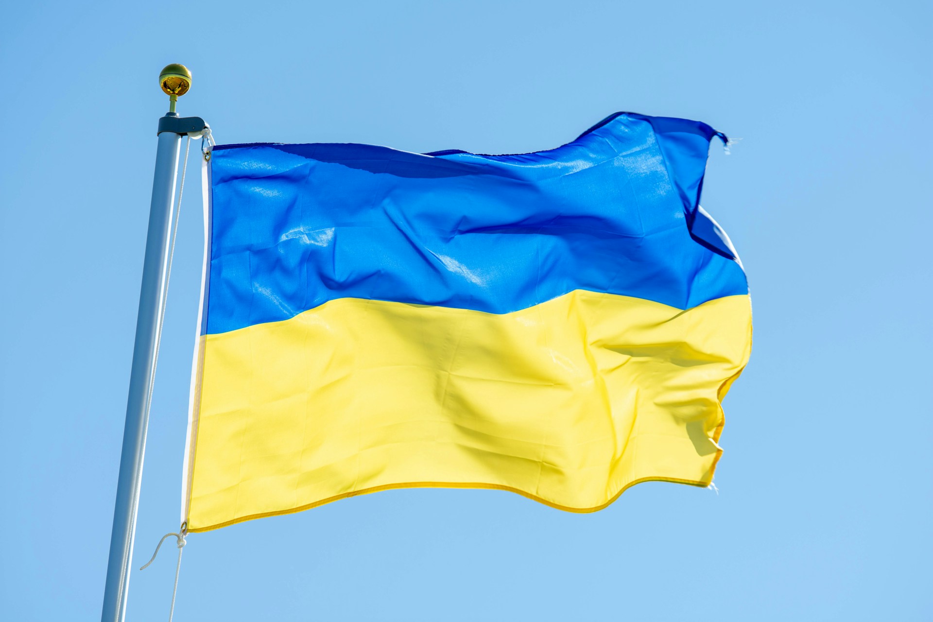 Ukrainians Battle Economic Woes With Bitcoin Strategies