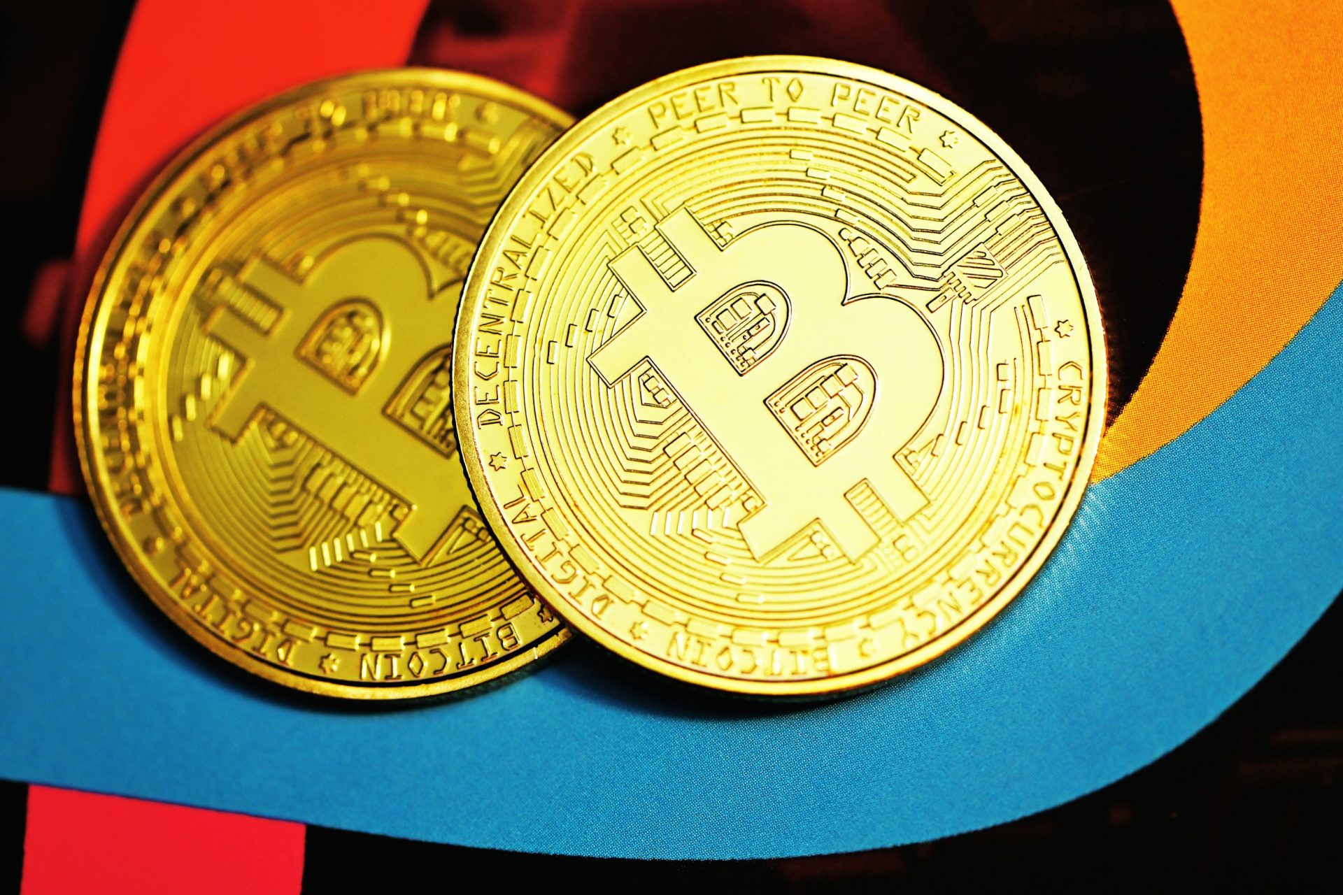 Ripple Cto Weighs In: Bitcoin Vs Gold Debate Intensifies-Bitrabo Ripple Cto Weighs In: Bitcoin Vs Gold Debate Intensifies