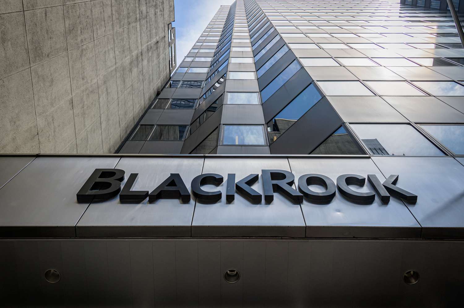 Blackrock’S Bold Bitcoin And Ethereum Acquisition Revealed