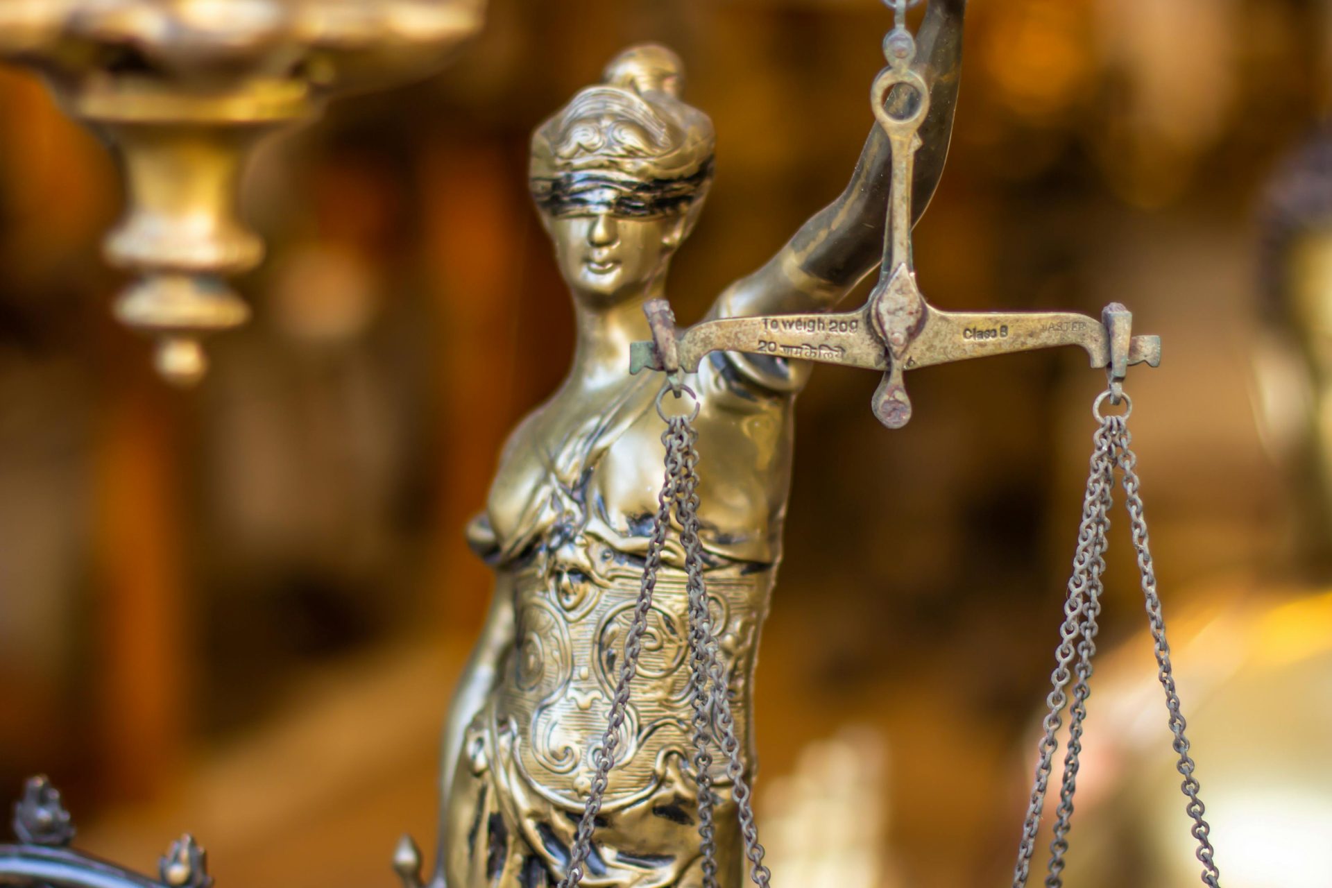 Senator Champions CLARITY Act Amid Developer Protection Clash