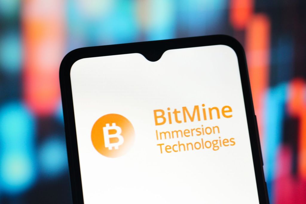 Tom Lee Comments on Ethereum’s $52M Market Bet