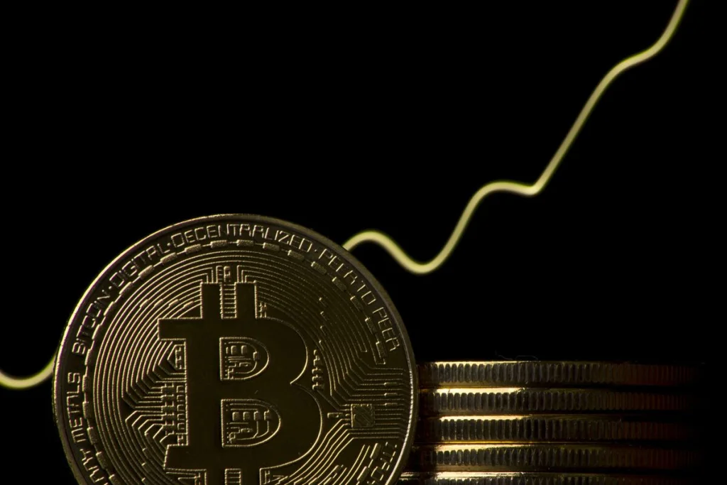 Bitcoin’s Cycle May End Soon, Alphractal Warns for 20 Days